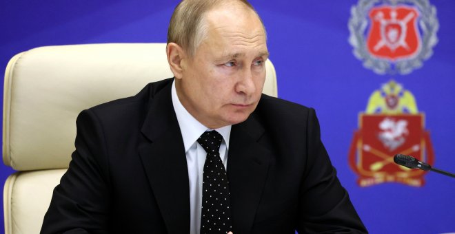 La deriva autoritaria de Putin: llama a la caza de espías y traidores mientras encubre la incapacidad de ganar la guerra