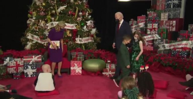 Biden desea feliz Navidad a los niños hospitalizados y lanza un mensaje de esperanza a sus padres