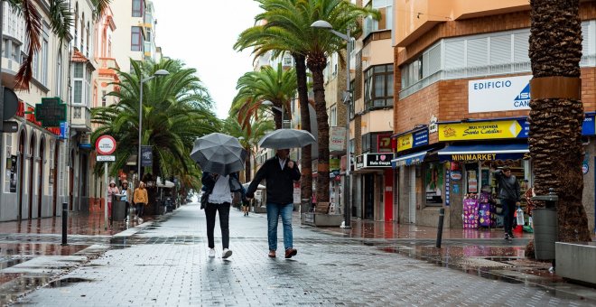 La nieve llega a Canarias envuelta en un temporal de lluvia, frío y calima