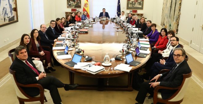 Los alquileres y el cheque para alimentos, claves en el último decreto anticrisis: así negociaron PSOE y UP
