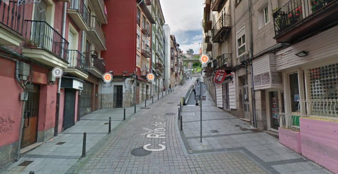 Investigado un motorista en Santander por conducir sin carné