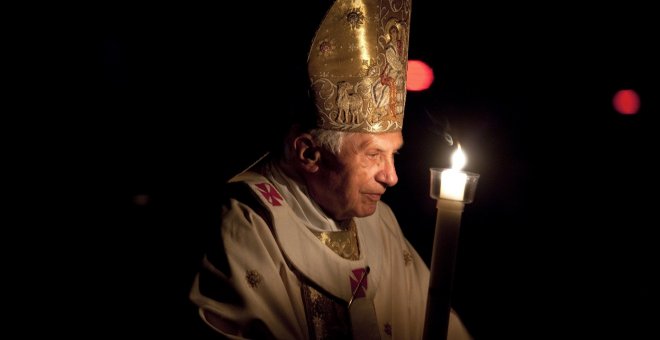 Pasado nazi y presunto encubridor de abusos en la Iglesia: todas las polémicas que salpicaron a Benedicto XVI