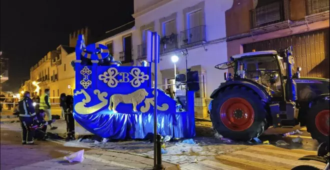 Muere una mujer tras ser arrollada por una carroza de la cabalgata de Reyes Magos de Marchena (Sevilla)