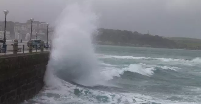 Cantabria, en aviso naranja por fenómenos costeros durante este domingo