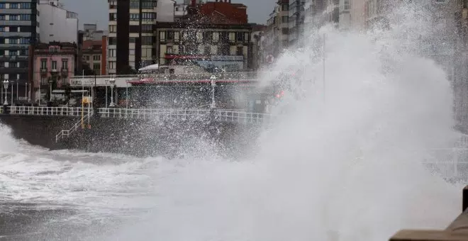 La borrasca Fien deja al menos un muerto, cortes en carreteras y nevadas en el norte peninsular