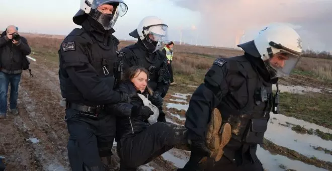 Detienen a Greta Thunberg en una protesta contra las minas de la ciudad alemana de Lützerath
