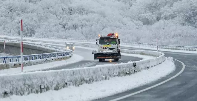 Primer gran temporal del invierno: la borrasca Fien deja nevadas y complicaciones en carreteras