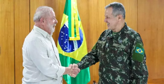 Lula destituye por sorpresa al jefe del ejercito brasileño