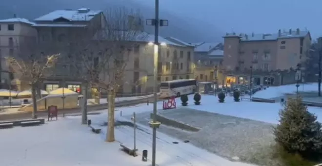 La nieve cubre de blanco el este de España