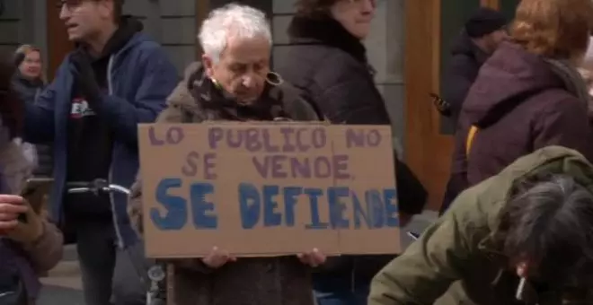 Barcelona toma la calle para defender la sanidad y la educación públicas de Cataluña