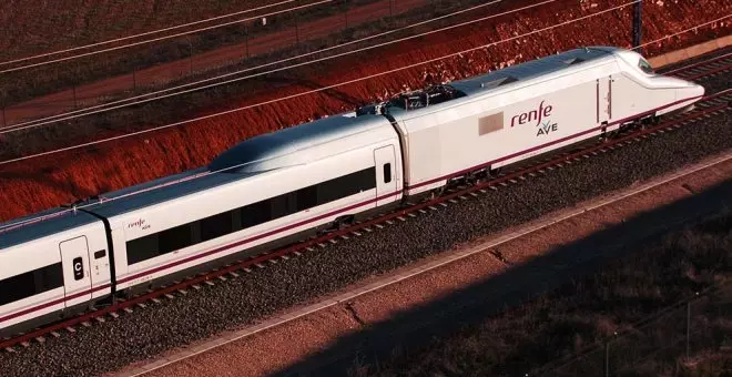 Un fallo en el diseño retrasa la llegada de los 21 trenes comprometidos para Cantabria