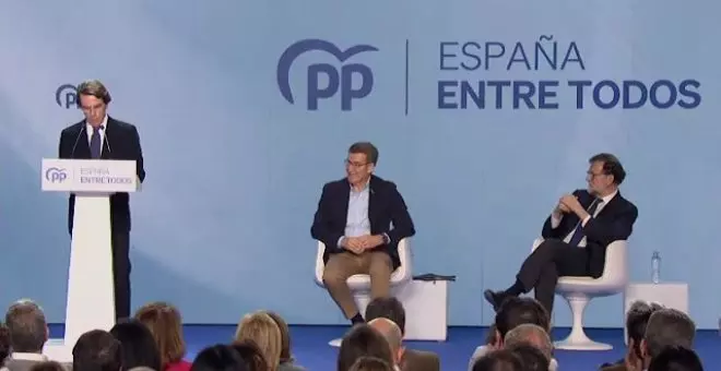 Aznar y Rajoy arropan a Feijóo