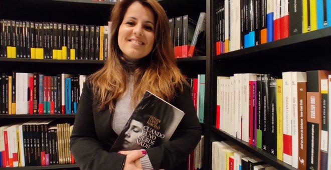Esther López Barceló: "Hemos construido la democracia a base de frases huecas y silencios"