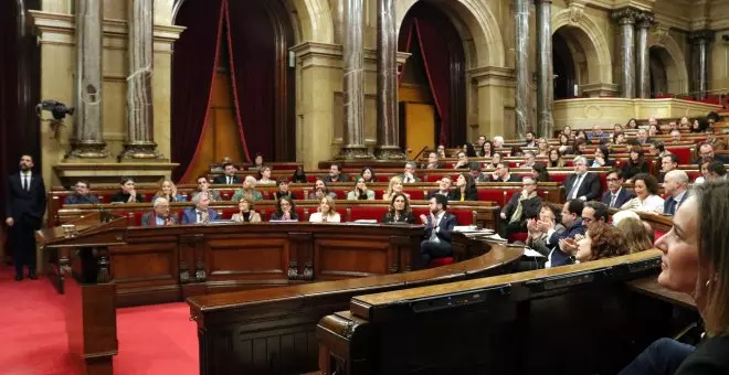 Els pressupostos de la Generalitat s'obren pas al Parlament amb la majoria del PSC, ERC i comuns