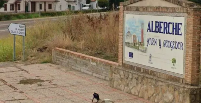 Un pueblo de Toledo, primer municipio en retirar su apellido "del Caudillo" en cumplimiento de la Ley de Memoria