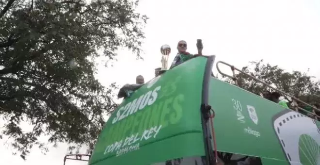 Málaga celebra por todo lo alto la Copa del Rey del Unicaja