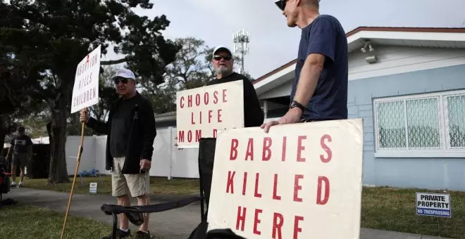 La ley en Florida niega el aborto a una mujer que verá morir a su bebe