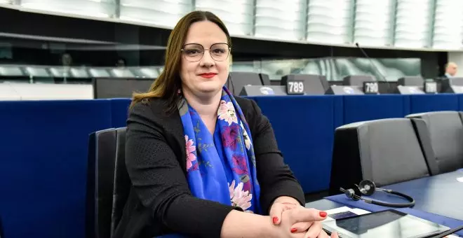 Katarina Roth: "La UE no debería establecer una compra conjunta de armas, es contraria a sus tratados y valores"