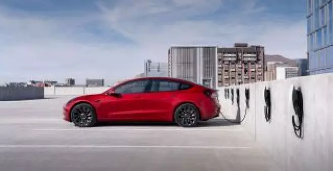 Así es el usuario de Tesla: consume poca autonomía, recorre 48 km/día e invierte 27'5 minutos en cargar
