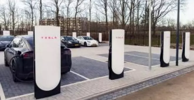 Tesla supera las expectativas: los supercargadores V4 pueden recargar a más de 600 kW