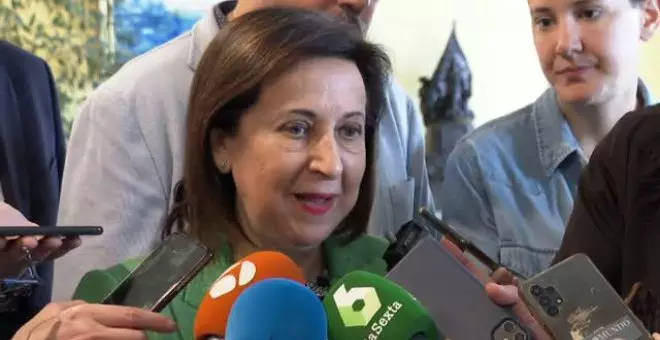 Robles señala que "España no va a participar enviando aviones de combate" a Ucrania