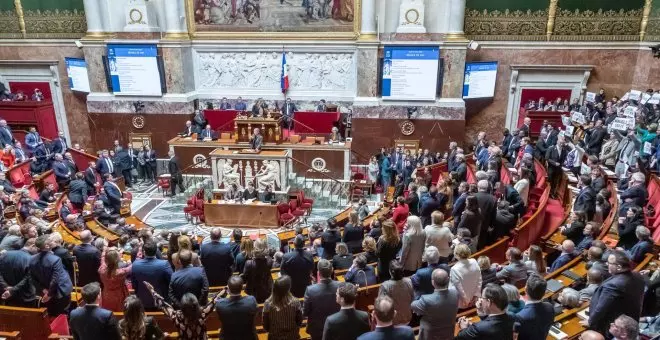 La oposición francesa presenta una moción de censura contra el Gobierno de Macron por la reforma de las pensiones