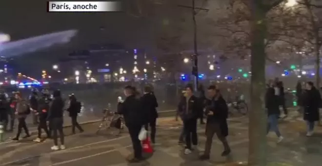 Francia 'protesta': 169 detenidos en una nueva noche de disturbios