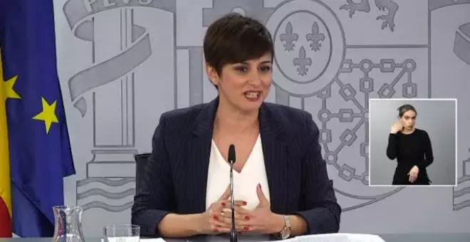 Isabel Rodríguez: "Feijóo, con la abstención, está atando su futuro político a la ultraderecha"
