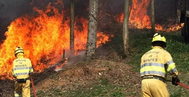 Vega de Pas y Soba registran los dos únicos incendios forestales activos en Cantabria
