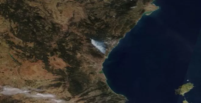 Así se ve desde el espacio el incendio de Castelló, que sigue fuera de control