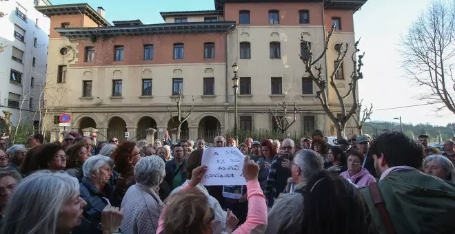 Más de un centenar de vecinos y vecinas exigen al Principado la conservación de La Malatería de Oviedo