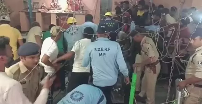El derrumbe de un templo en La India deja 35 muertos y 18 heridos
