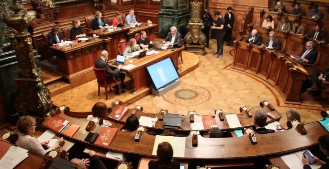 Pacte entre els grups municipals per aïllar Vox a l'Ajuntament de Barcelona