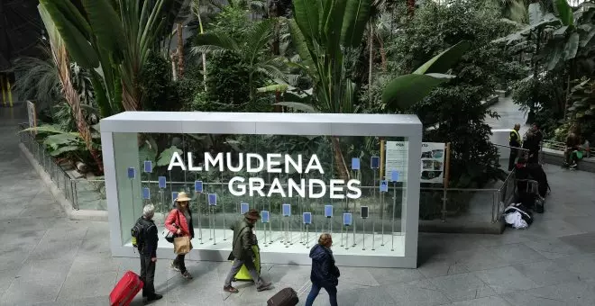 La estación de Atocha toma el nombre de Almudena Grandes, "la mejor embajadora" de Madrid