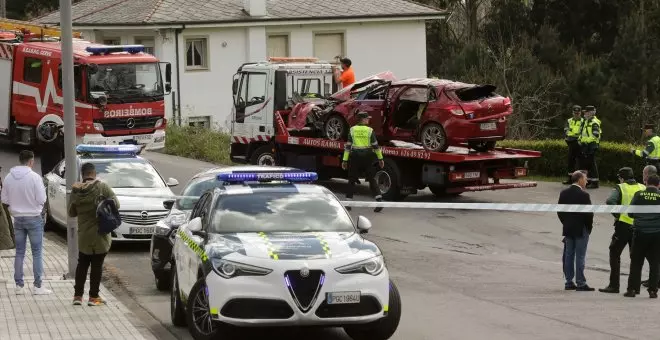 Mueren tres jóvenes y una menor tras precipitarse su coche por un barranco en Lugo