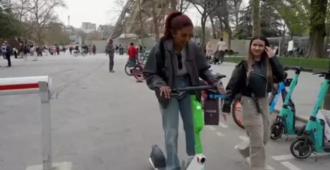 París prohíbe los patinetes eléctricos de alquiler en sus calles