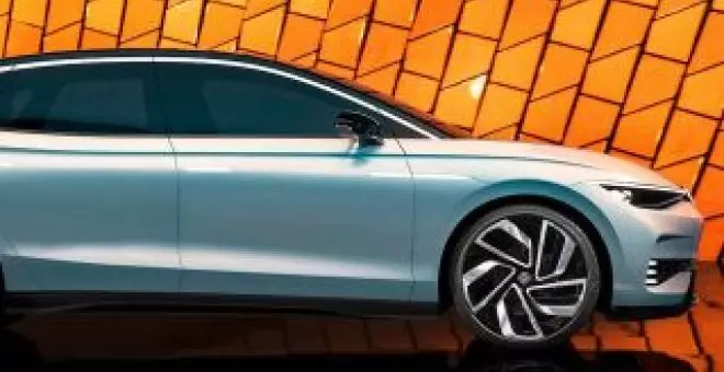 El coche eléctrico de Volkswagen que plantará cara al Model 3, en plena calle y sin camuflaje
