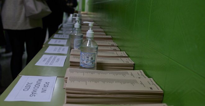 ¿Quién se beneficia del voto en blanco, voto nulo o la abstención?