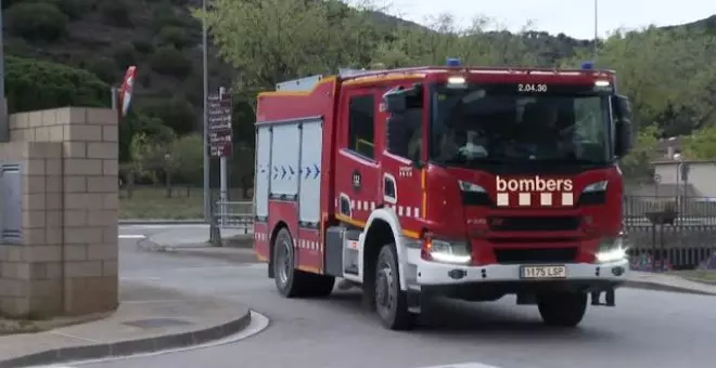 Los bomberos dan por controlado el incendio de Portbou en Girona