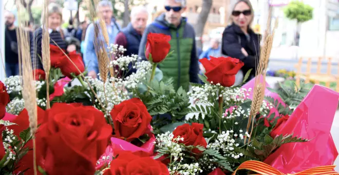 Els floristes preveuen vendre sis milions de roses per un Sant Jordi multitudinari