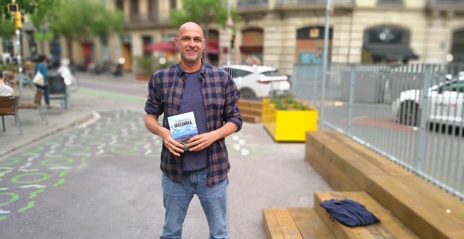 José Mansilla, antropólogo: "Un gobierno sociovergente en Barcelona supondría borrar ocho años de golpe"