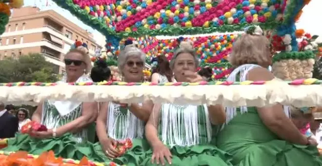 Éxito rotundo de una nueva edición de la Batalla de las Flores en Córdoba