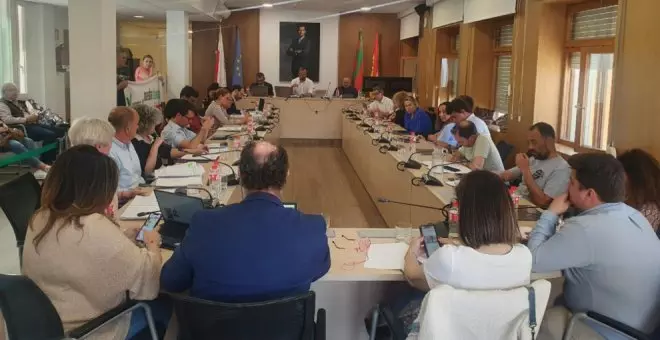 El bipartito PRC-PSOE aprueba el Presupuesto para 2023 sin el apoyo de la oposición