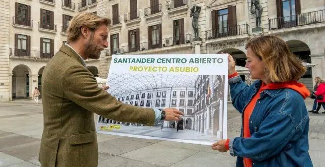Piña apuesta por adquirir el antiguo edificio de la Caja Cantabria y cubrir la Porticada