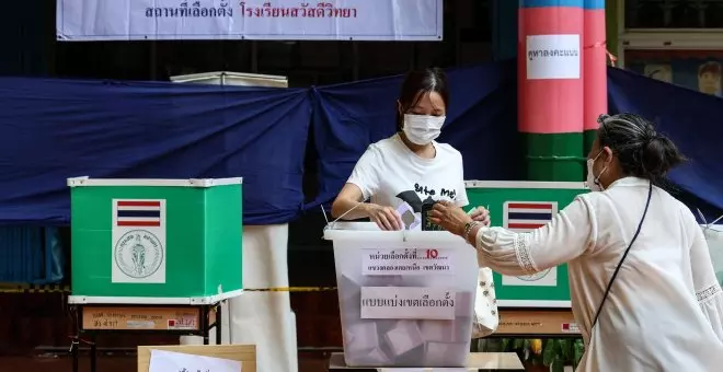 La oposición arrasa en las elecciones generales de Tailandia