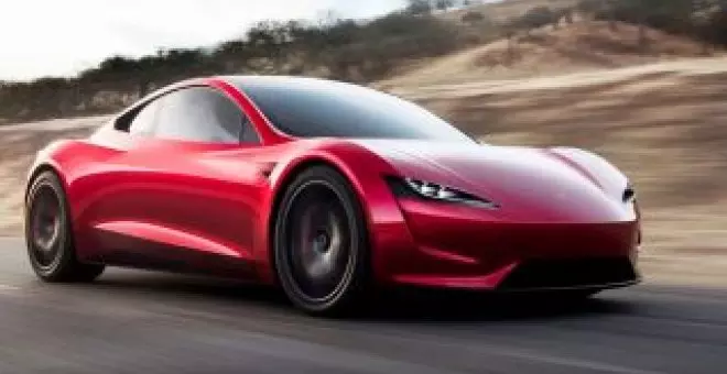 Tesla siempre ha jugado con sus lanzamientos, pero con el Roadster puede estar colándose del todo