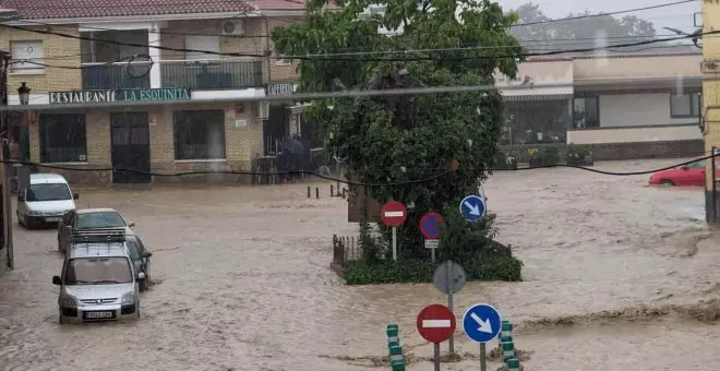 Las calles de localidad toledana de Cebolla, anegadas tras desbordarse el arroyo del pueblo: "Llevamos años así"