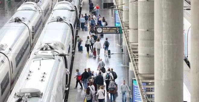 Un Cercanías descarrila en Madrid y causa importantes demoras