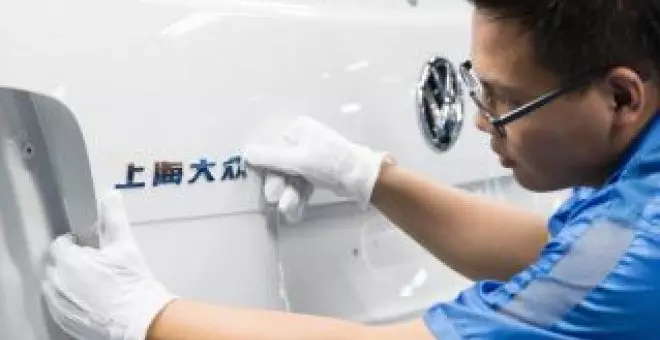 Volkswagen pasa de la combustión: transforma su planta principal en China para hacer solo coches eléctricos
