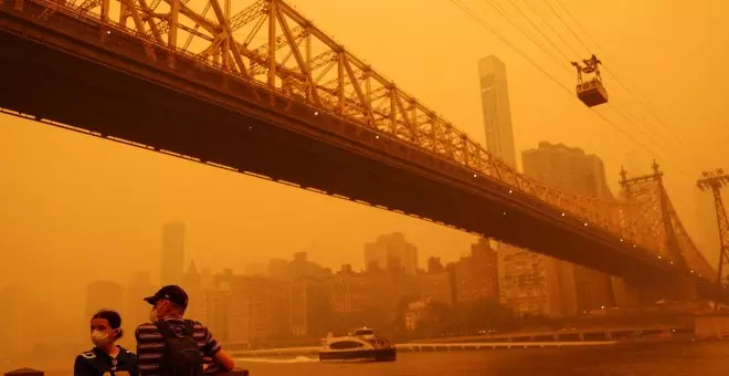 Las imágenes del humo y las cenizas por los incendios en Canadá dejan estampas apocalípticas en EEUU